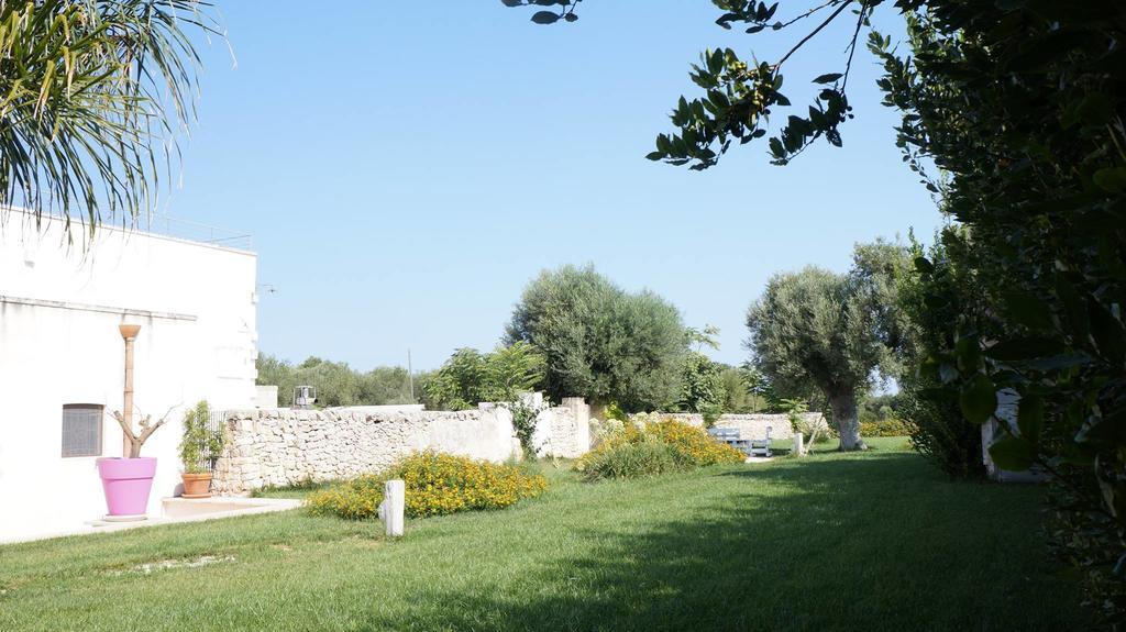 Antica Masseria Carparelli Vendégház Ostuni Kültér fotó