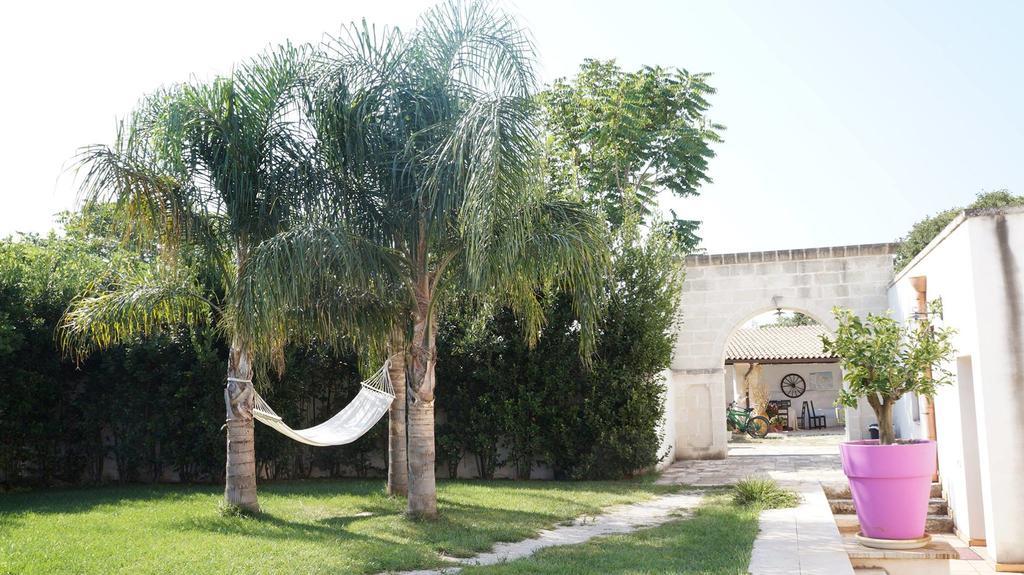 Antica Masseria Carparelli Vendégház Ostuni Kültér fotó